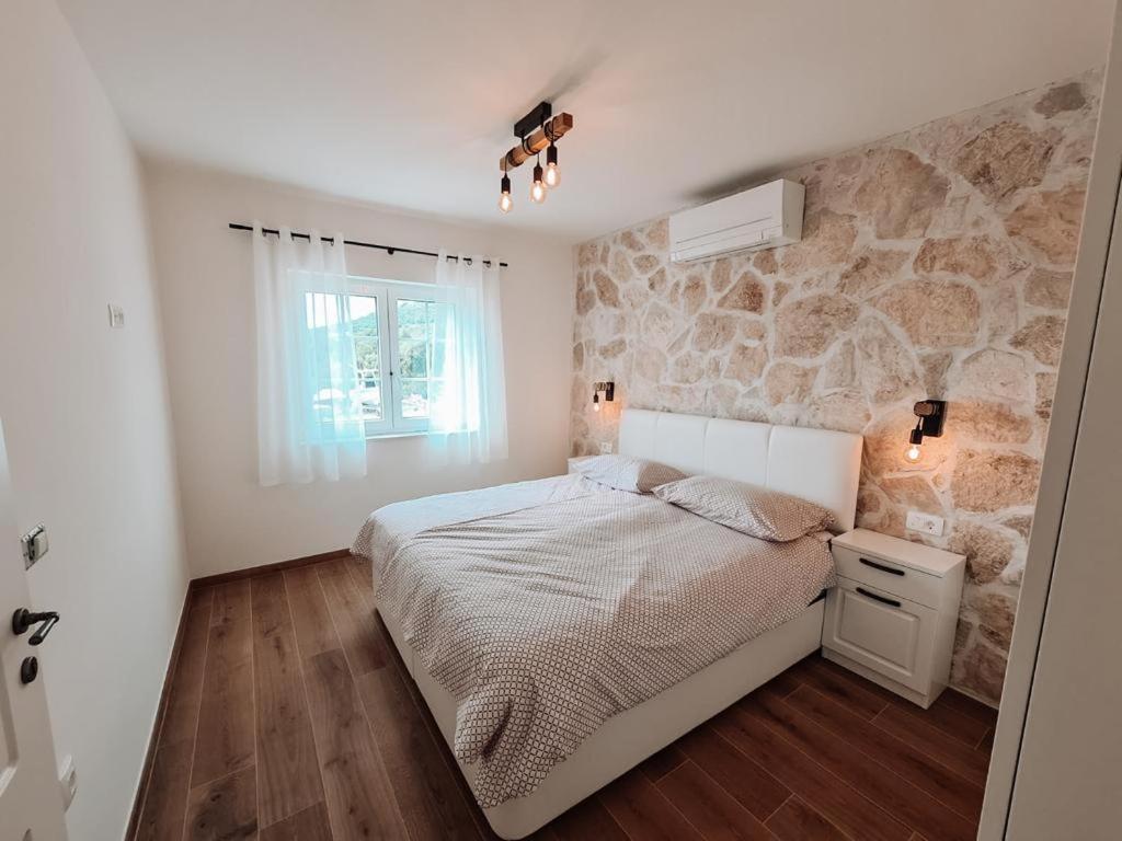Apartamento Stone House Jezera Exterior foto